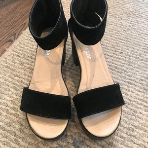 New-ish Nasty Gal Black heels